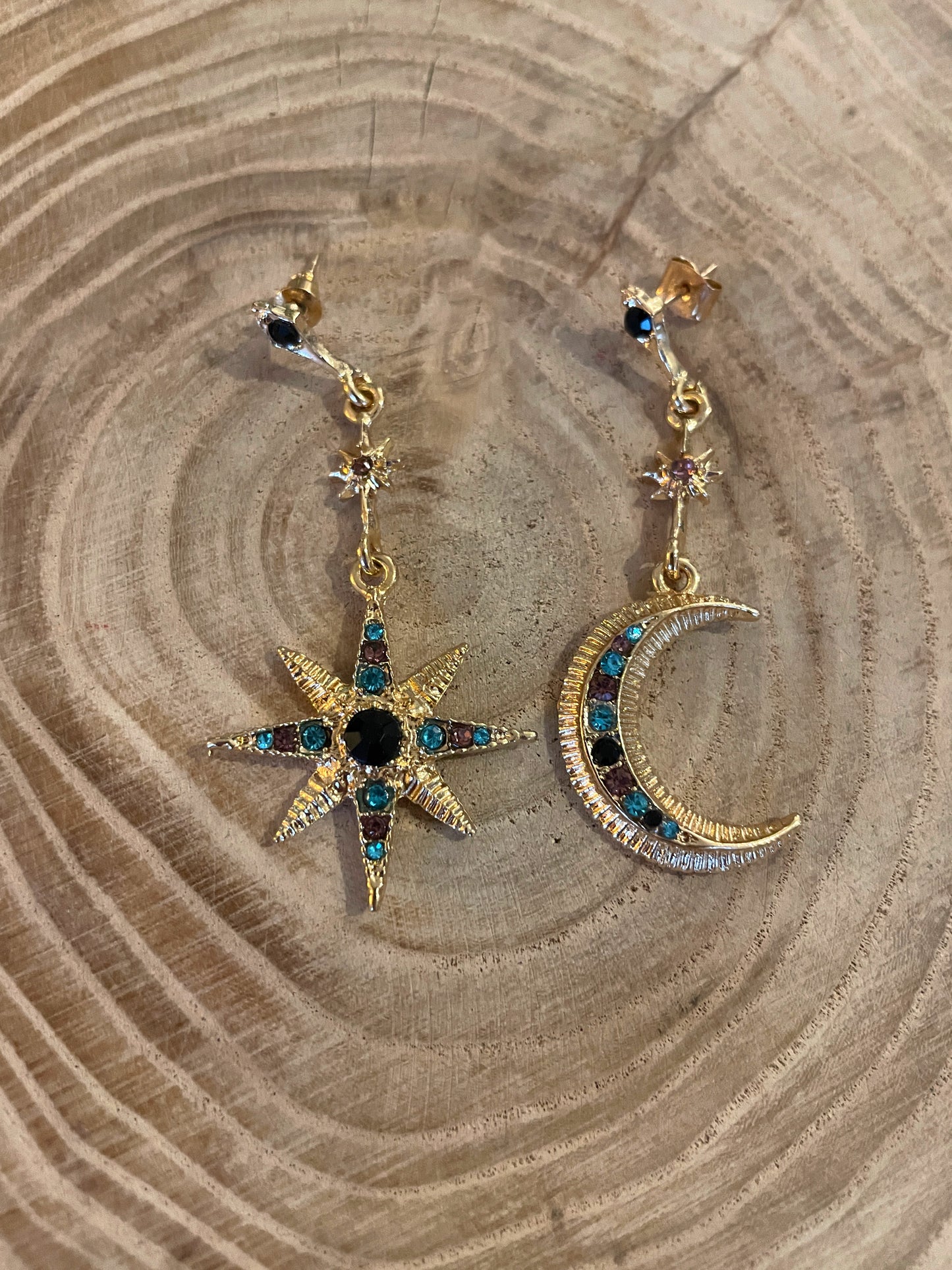 Boucles d'oreilles asymétriques étoile et lune STRASS - bleu/noir/doré